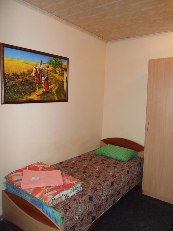 Hotel And Sport Complex Dinamo Dnipro Room photo
